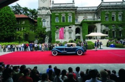 "Конкурс элегантности на вилле d’Este" - автомобильное дефиле