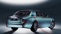 Электромобиль от Rolls-Royce Электромобиль от Rolls-Royce