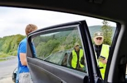 Переодевшись в гаишников четверо белорусов разбойничали в Польше Переодевшись в гаишников четверо белорусов разбойничали в Польше