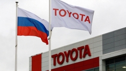 Toyota и АвтоВАЗ в России остановили производство