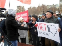 Из Дагестана в Москву выехали протестующие первые 200 дальнобойщиков Из Дагестана в Москву выехали протестующие первые 200 дальнобойщиков