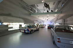BMW AG 21 июня открыл в Мюнхене футуристический музей