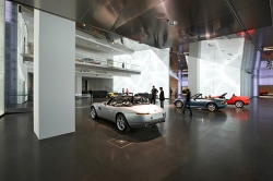 BMW AG 21 июня открыл в Мюнхене футуристический музей