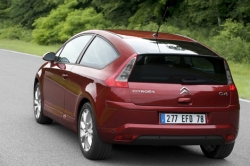 Обновленные трех- и пятидверный хэтчбек C4 от Citroen