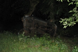 На автодороге Борисов-Ошмяны Renault съехал в кювет