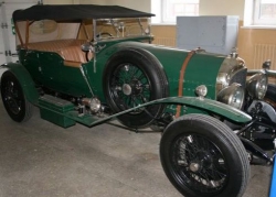 Таможня Беларуси у россиянина изъяла автомобиль Bentley 1929 года выпуска 