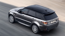 Из-за самопроизвольного открывания дверей Land Rover отзывает десятки тысяч машин