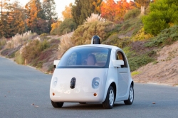Впервые оштрафован за ПДД беспилотный автомобиль от компании Google