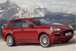 Компания Porsche выпустила 200000-й Cayenne